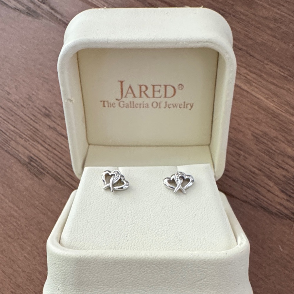 Jared Silver Heart Ribbon Stud Earrings